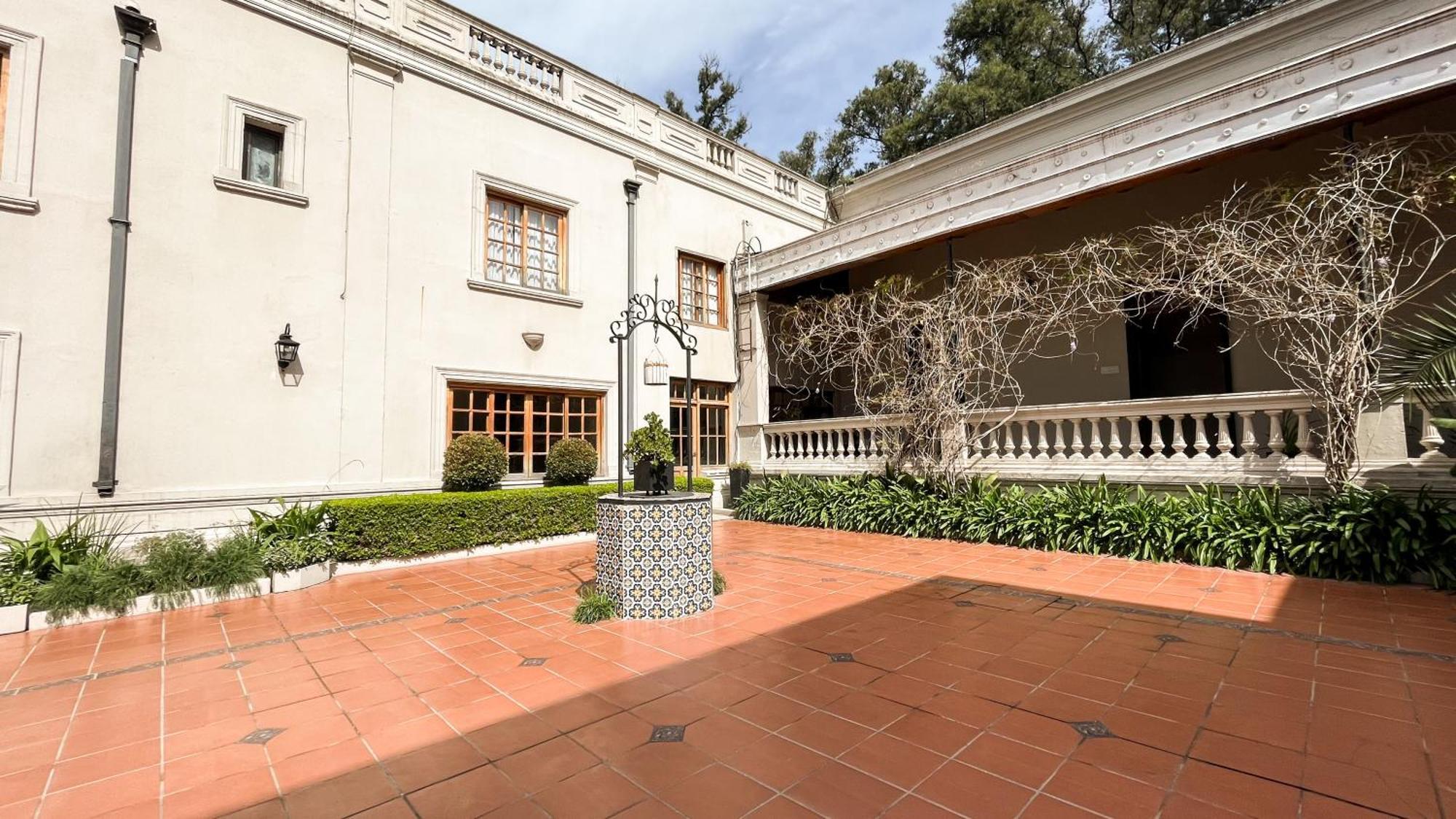Howard Johnson Resort & Spa Escobar Belen de Escobar Exterior photo